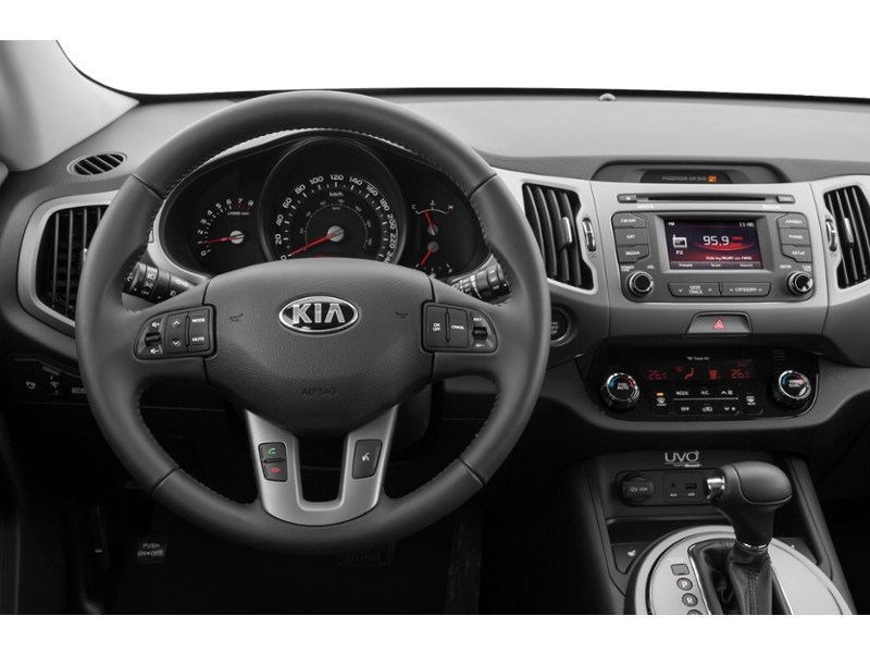 2016 Kia Sportage LX (A6) Interior Shot 3