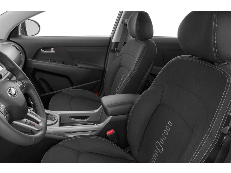 2016 Kia Sportage LX (A6) Interior Shot 5