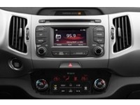 2016 Kia Sportage LX (A6) Interior Shot 2