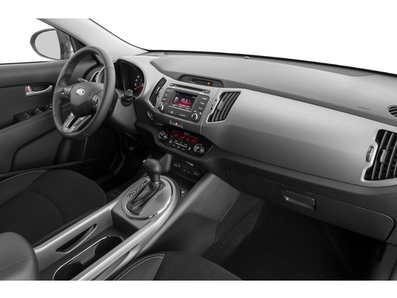 2016 Kia Sportage LX (A6) Interior Shot 1