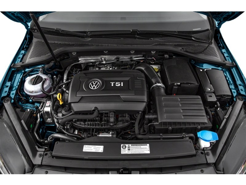 2016 Volkswagen Golf Sportwagon 1.8 TSI Comfortline (M5) Exterior Shot 3