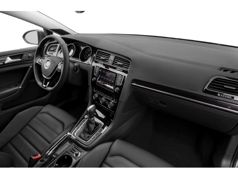 2016 Volkswagen Golf Sportwagon 1.8 TSI Comfortline (M5) Interior Shot 1