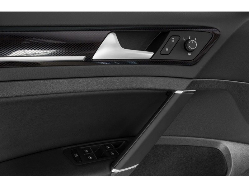 2016 Volkswagen Golf Sportwagon 1.8 TSI Comfortline (M5) Exterior Shot 14