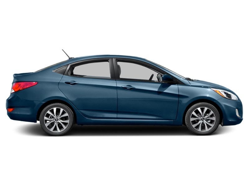 2017 Hyundai Accent GLS (A6) Exterior Shot 11