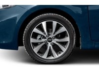2017 Hyundai Accent GLS (A6) Exterior Shot 5