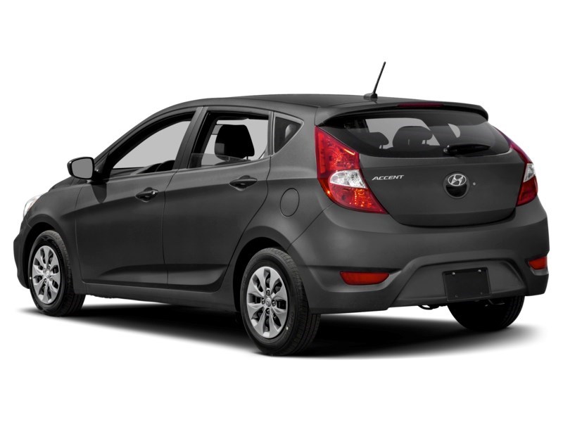 2016 Hyundai Accent GL (A6) Exterior Shot 10