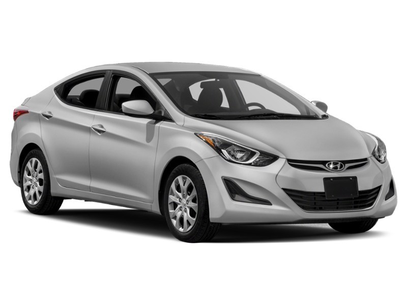 2014 Hyundai Elantra GL (A6) Exterior Shot 9