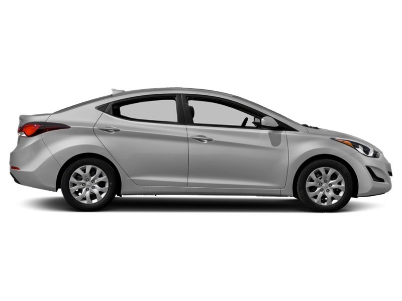 2014 Hyundai Elantra GL (A6) Exterior Shot 11