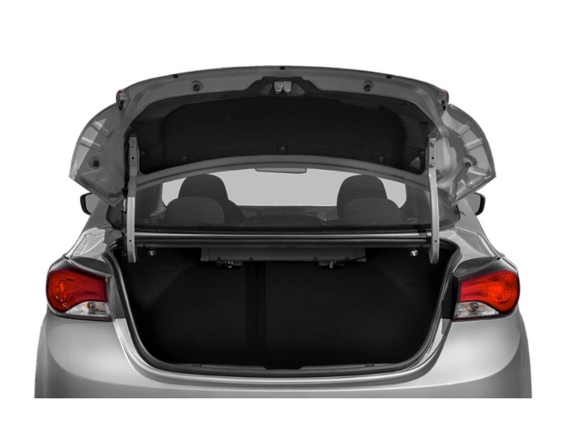 2014 Hyundai Elantra GL (A6) Exterior Shot 4