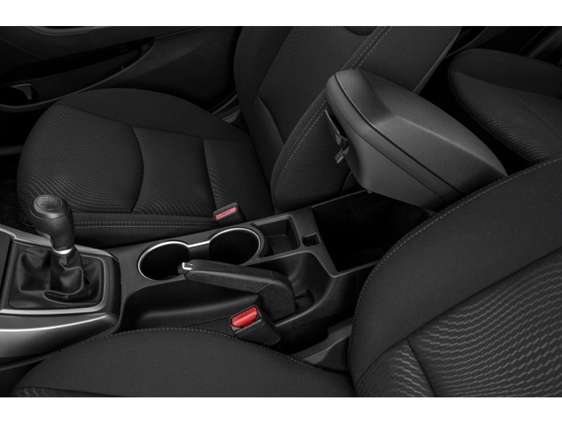 2014 Hyundai Elantra GL (A6) Interior Shot 7