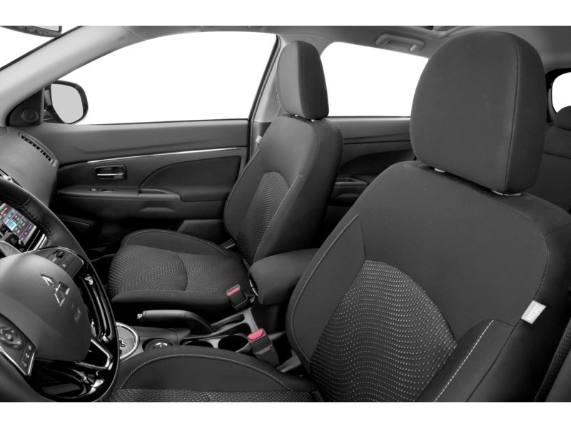 2016 Mitsubishi RVR SE Limited Edition Interior Shot 4