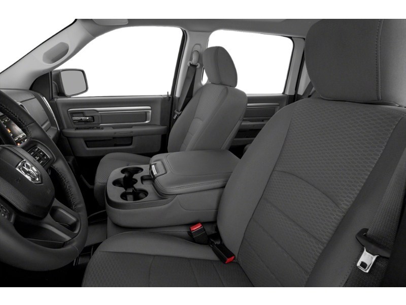 2015 RAM 1500 SLT Interior Shot 4