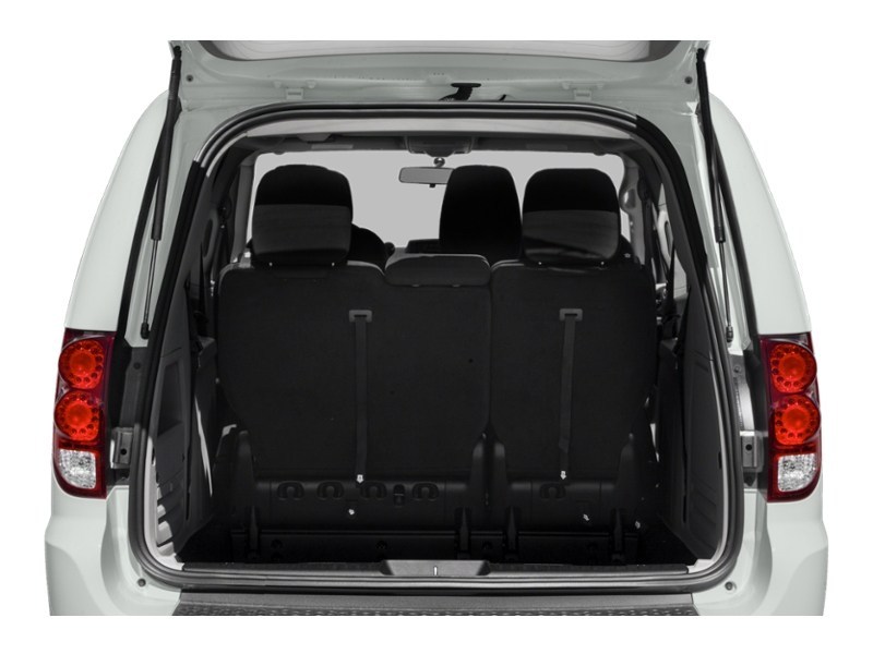 2017 Dodge Grand Caravan CVP/SXT Exterior Shot 4