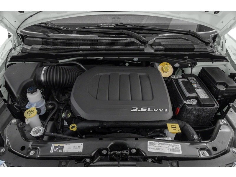 2017 Dodge Grand Caravan CVP/SXT Exterior Shot 3