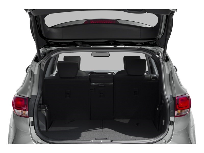 2017 Hyundai Santa Fe XL FWD 4dr Exterior Shot 4