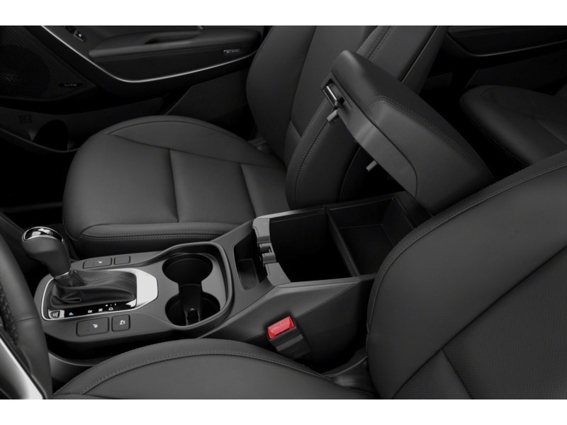 2018 Hyundai Santa Fe XL Luxury 6 Passenger (A6) Interior Shot 7