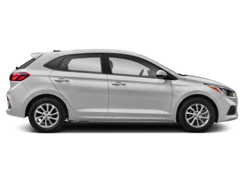 2019 Hyundai Accent Preferred (A6) Exterior Shot 10