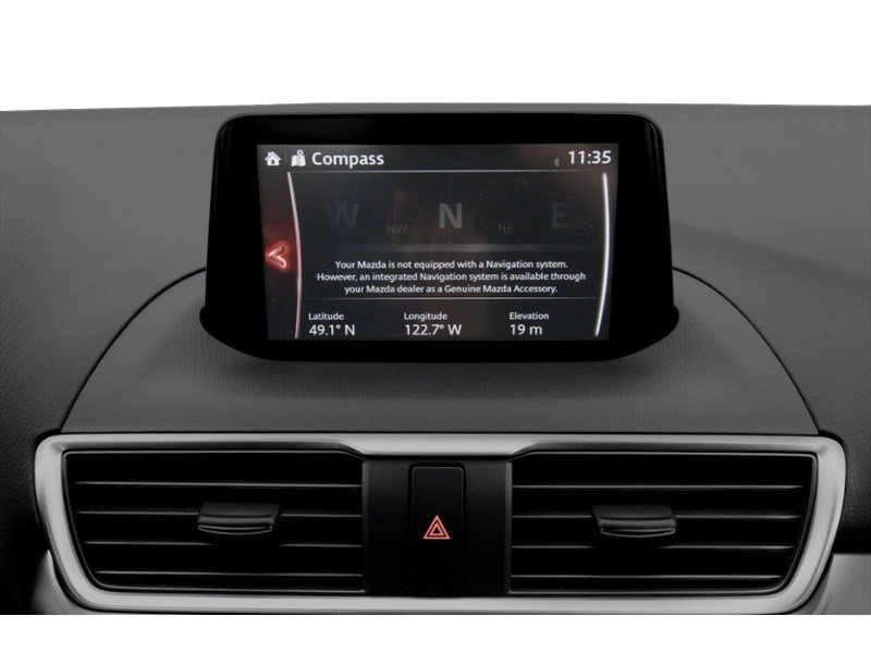 2018 Mazda Mazda3 GS (M6) Interior Shot 8