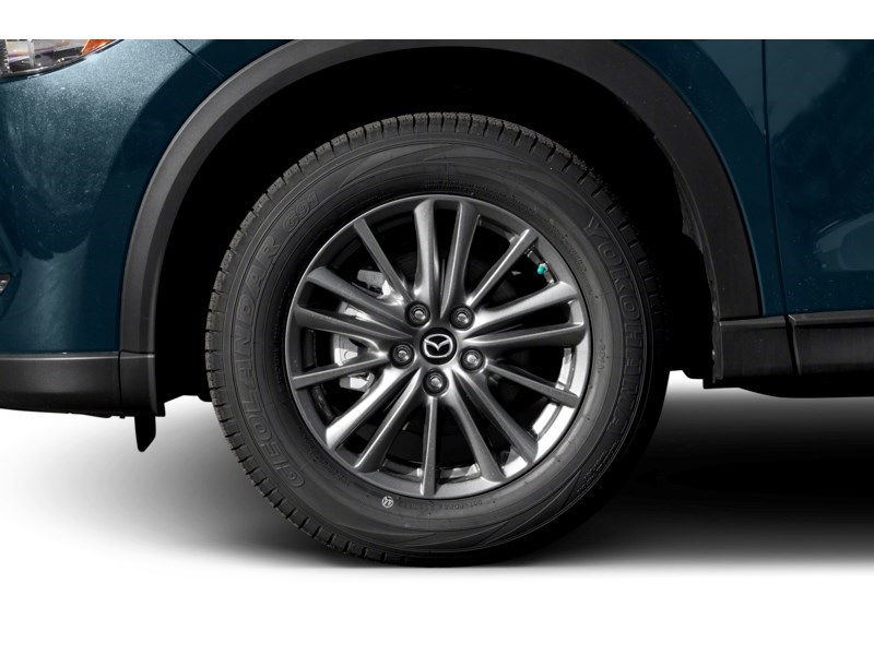 2018 Mazda CX-5 GS Auto AWD Exterior Shot 5