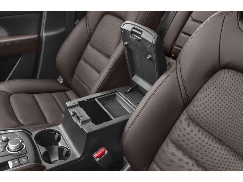 2022 Mazda CX-5 Signature Interior Shot 7