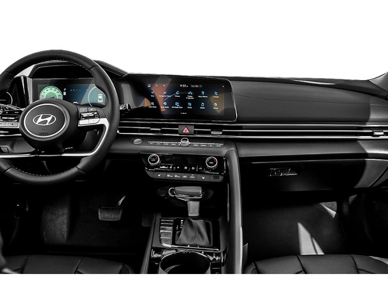 2024 Hyundai Elantra HEV Luxury Interior Shot 1