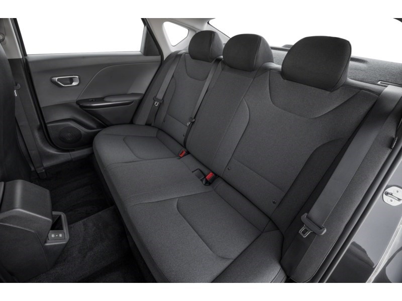 2025 Kia K4 LX Interior Shot 5