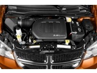 2014 Dodge Grand Caravan SE/SXT Exterior Shot 3