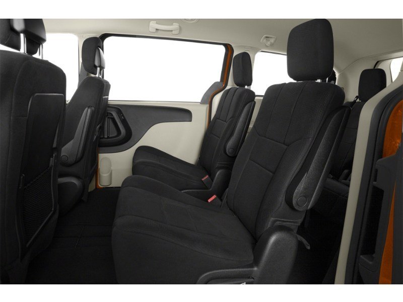 2014 Dodge Grand Caravan SE/SXT Interior Shot 5