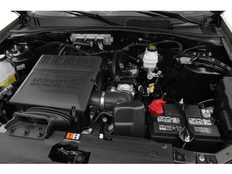 2011 Ford Escape XLT Automatic 2.5L Exterior Shot 3