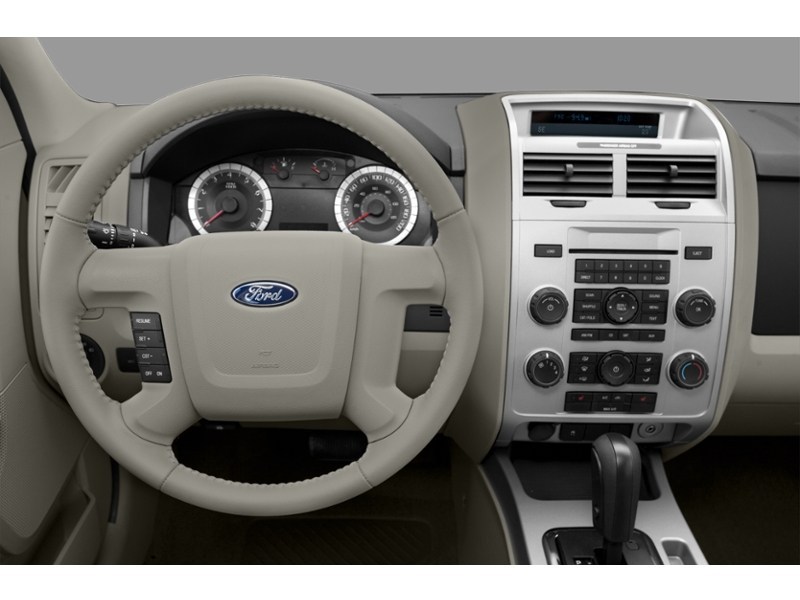 2011 Ford Escape XLT Automatic 2.5L Interior Shot 3