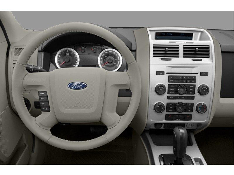 2011 Ford Escape XLT Automatic 2.5L Interior Shot 3