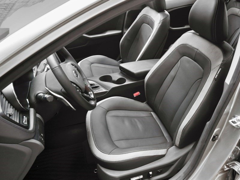 2013 Kia Optima LX (M6) OEM Shot 5