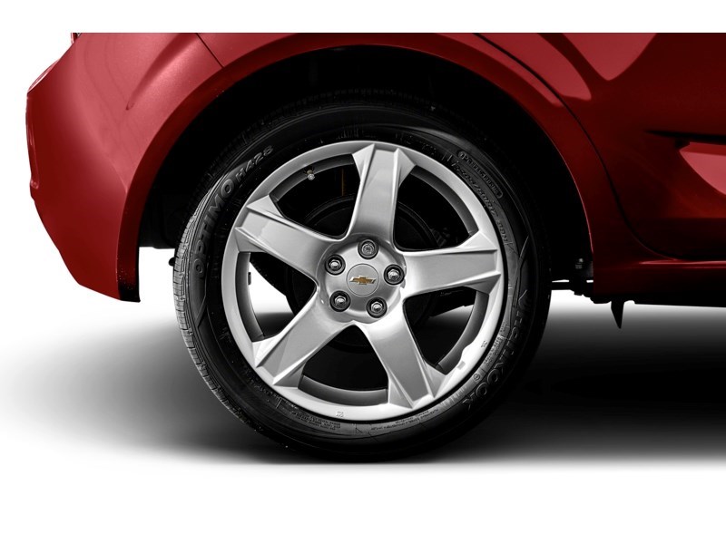 2012 Chevrolet Sonic LT Exterior Shot 5