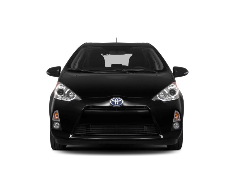 2014 Toyota Prius c Technology Exterior Shot 6