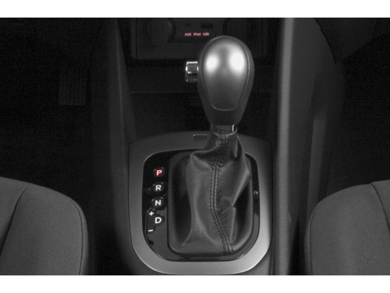 2014 Kia Rio 5dr HB Auto EX Exterior Shot 9