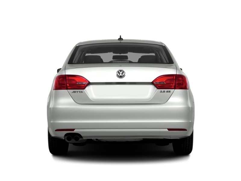 2013 Volkswagen Jetta 2.0L Trendline (M5) Exterior Shot 8