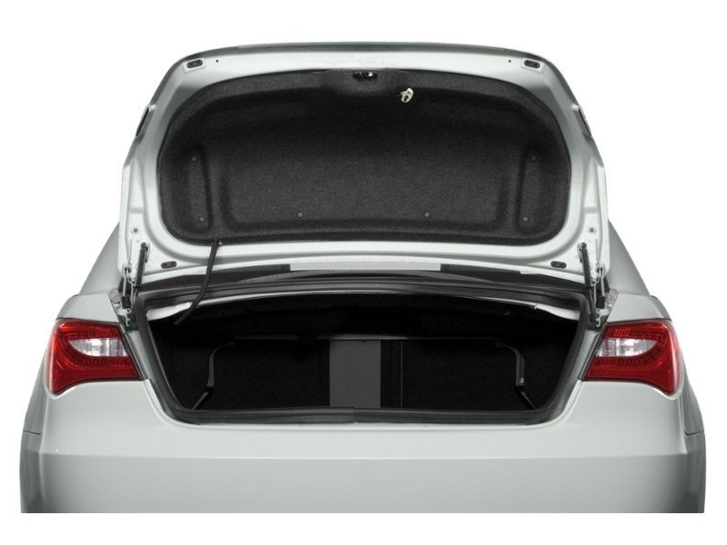 2014 Chrysler 200 LX Exterior Shot 4