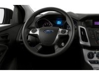 2014 Ford Focus SE Interior Shot 3
