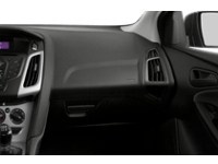 2014 Ford Focus SE Interior Shot 1