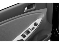 2014 Hyundai Accent GL (A6) Exterior Shot 10