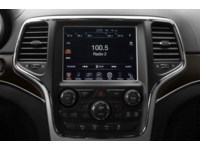 2016 Jeep Grand Cherokee Summit Interior Shot 2