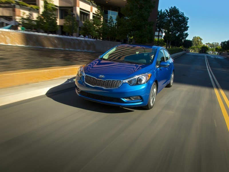 2015 Kia Forte 1.8L LX (M6) OEM Shot 1
