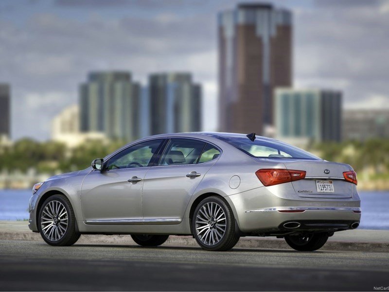 2015 Kia Cadenza Base OEM Shot 1