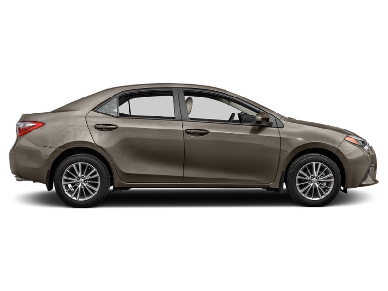 2016 Toyota Corolla LE (CVT) Exterior Shot 11