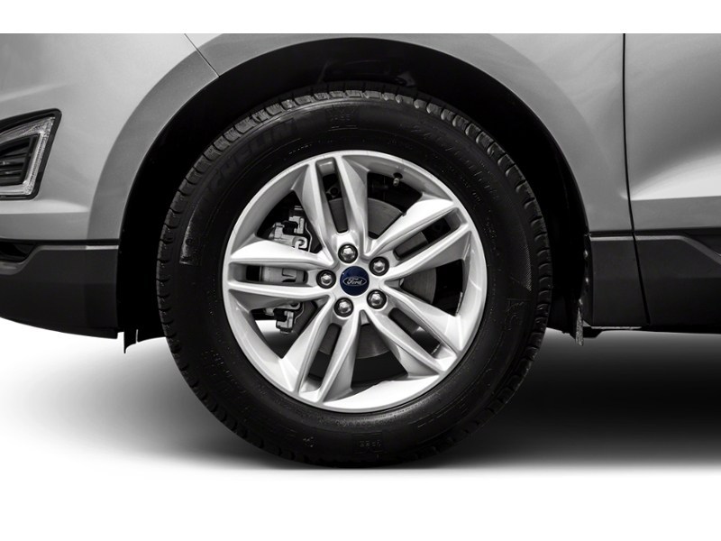 2017 Ford Edge Titanium Exterior Shot 5