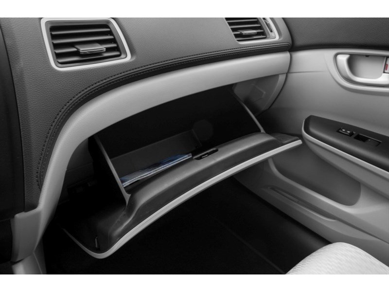 2015 Honda Civic LX (CVT) Interior Shot 4