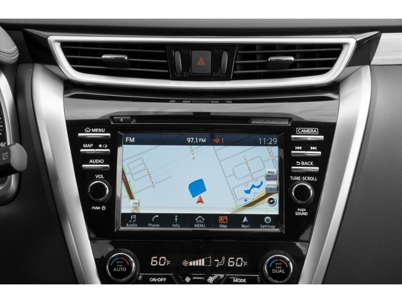 2015 Nissan Murano SL Interior Shot 8