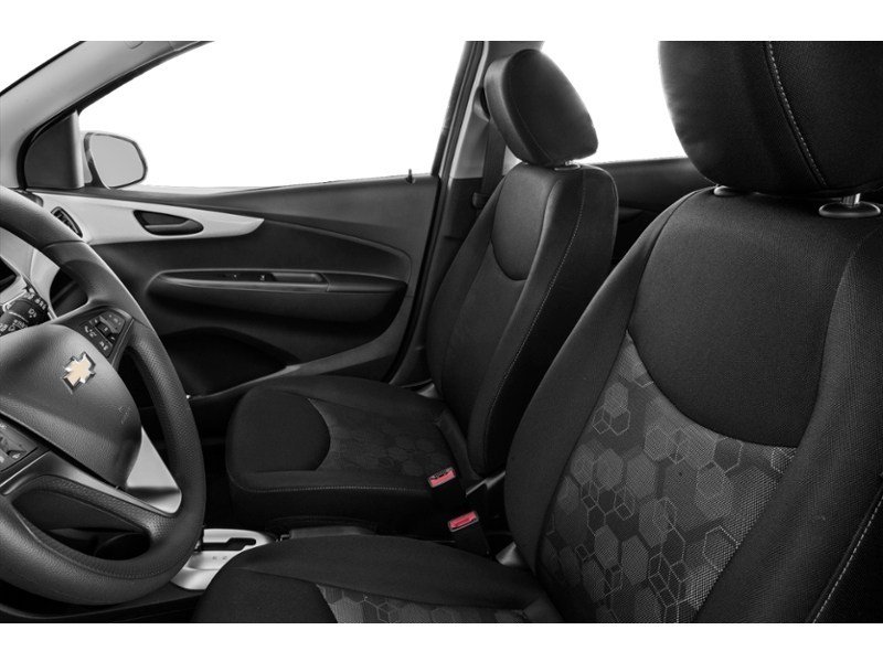 2016 Chevrolet Spark 1LT CVT Interior Shot 4