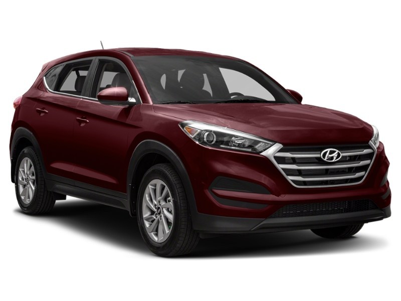 2018 Hyundai Tucson SE 2.0L Exterior Shot 9