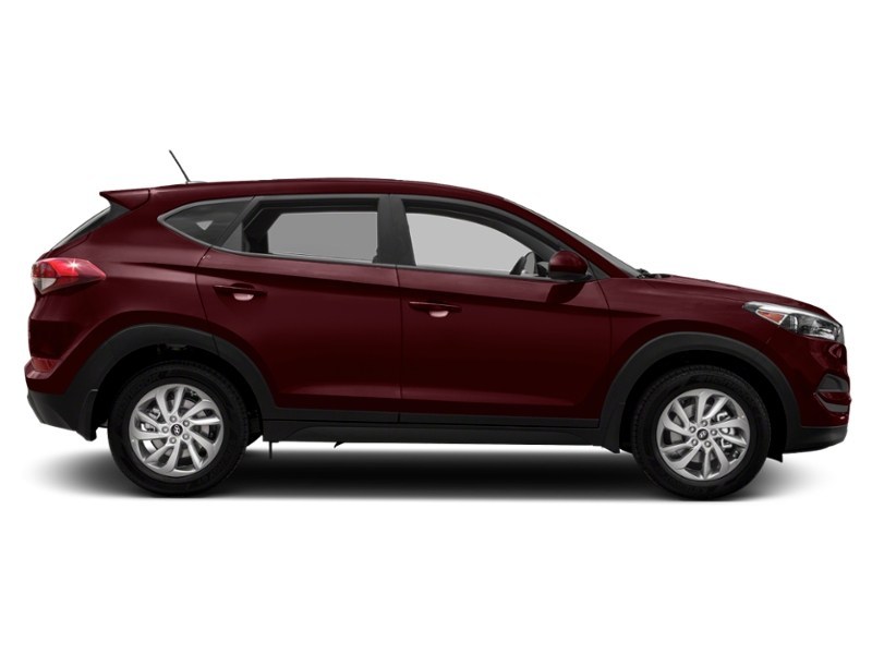 2018 Hyundai Tucson SE 2.0L Exterior Shot 11